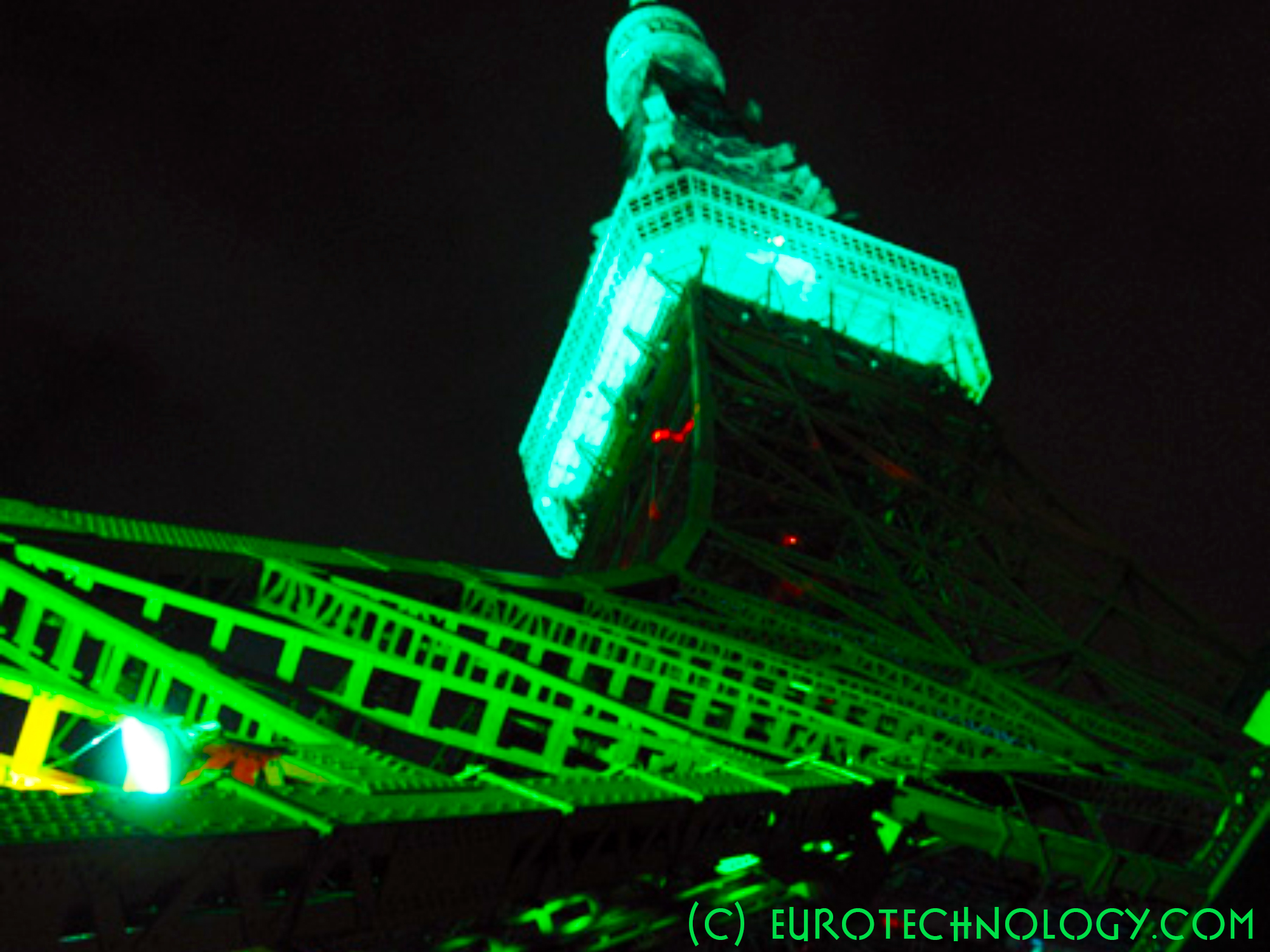 St. Patrick's Day Tokyo: Green Tokyo Tower on St. Patrick's Day